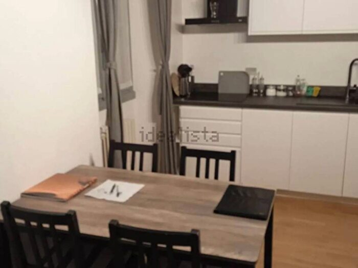 Appartamento bilocale in affitto in Via Milano, Borghi, Como