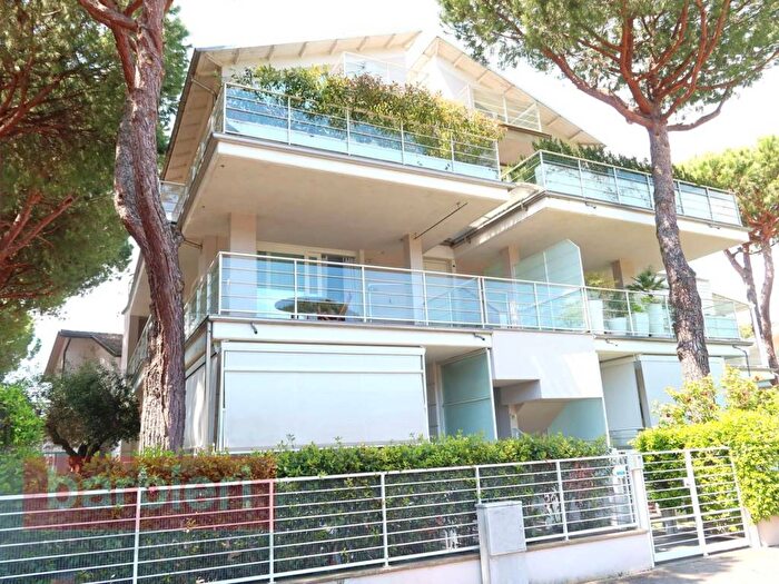 Appartamento trilocale in affitto in via cilea, Mare, Cervia