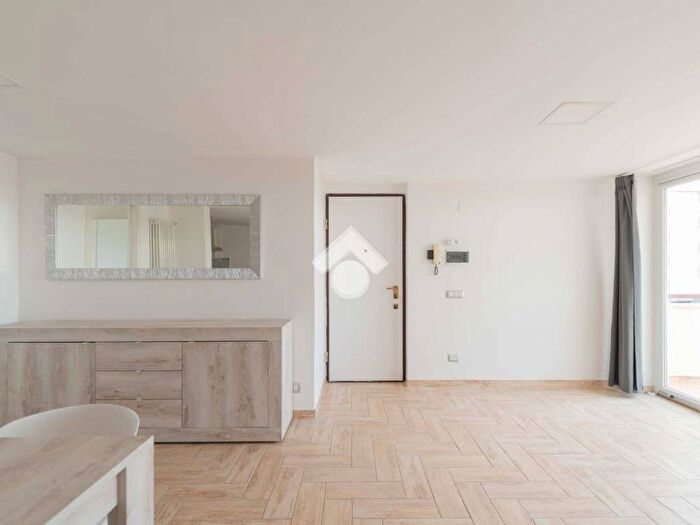 Appartamento quadrilocale in affitto in Via massimi, Balduina, Roma