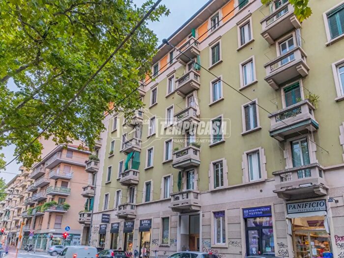 Appartamento trilocale in vendita in Viale Fulvio Testi, Milano