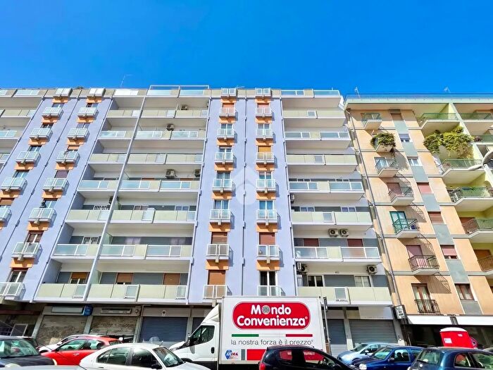 Appartamento quadrilocale in vendita in Via Quarto, Bari