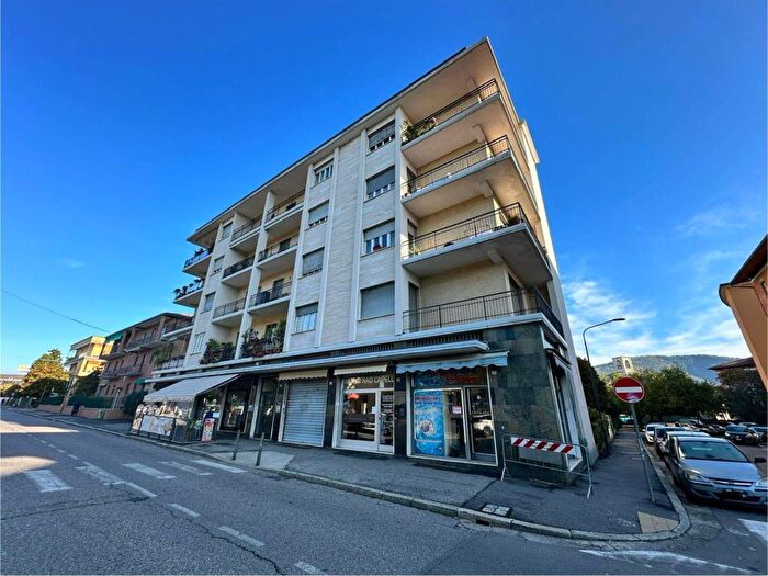 Appartamento bilocale in affitto in Via Divisione Tridentina, Brescia Due, Brescia