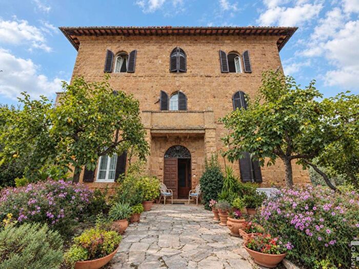 Casa con 6 locali in vendita in Località Casa Frati, Pienza