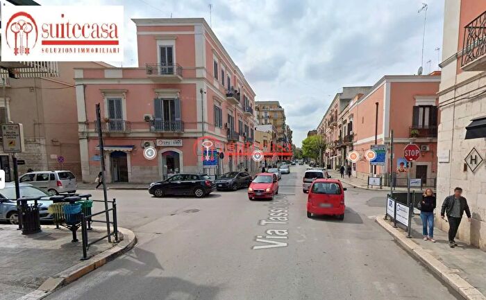 Appartamento quadrilocale in vendita in Via Malcangi, Trani