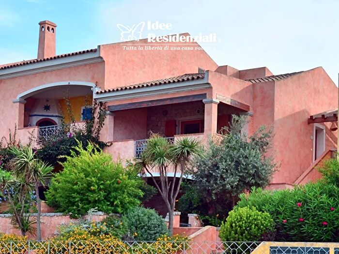 Appartamento trilocale in vendita in Porto Pozzo, Santa Teresa Gallura