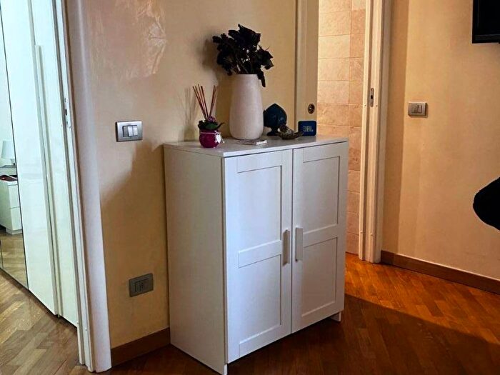 Appartamento bilocale in affitto in Corso di Porta Ticinese, Carrobbio, Milano