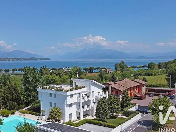 Casa con 20 locali in vendita in Via Vo, Desenzano Del Garda