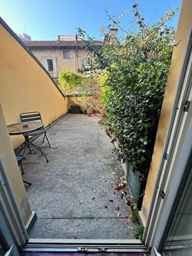 Appartamento bilocale in affitto in Via Pastrengo, Isola, Milano