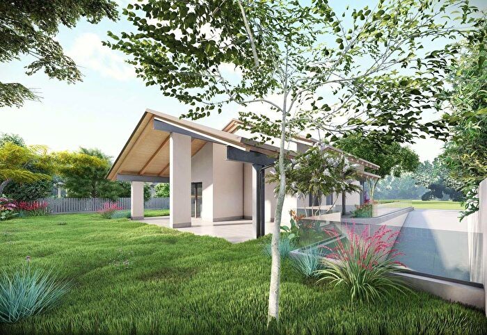 Casa con 5 locali in vendita in Via dei Campi, Villanova Canavese