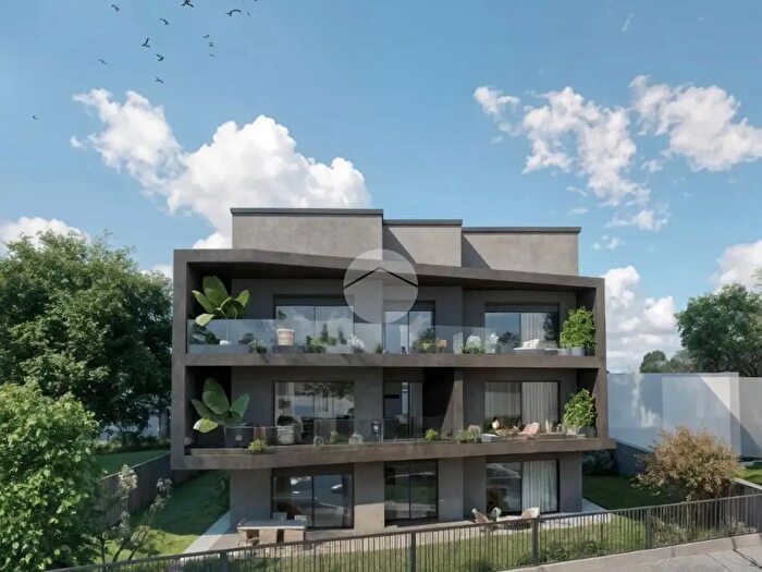 Appartamento quadrilocale in vendita in Via Piemonte, Rho