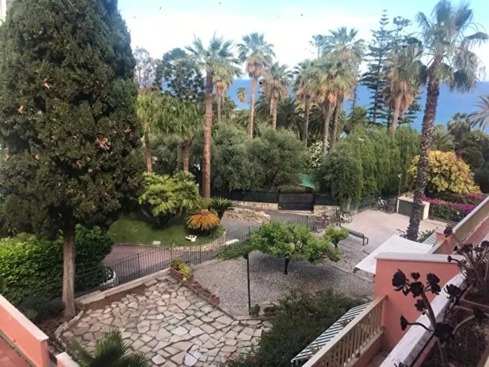 Appartamento monolocale in affitto in Salita al Grand Albergo, Sanremo