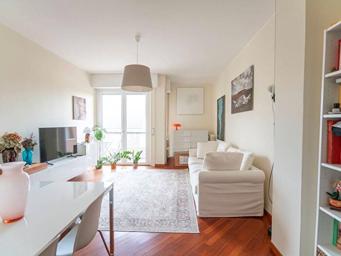 Appartamento bilocale in affitto in Via Gabriele Rossetti, Pagano, Milano