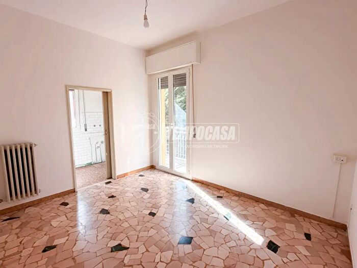 Appartamento trilocale in vendita in Casalecchio Di Reno