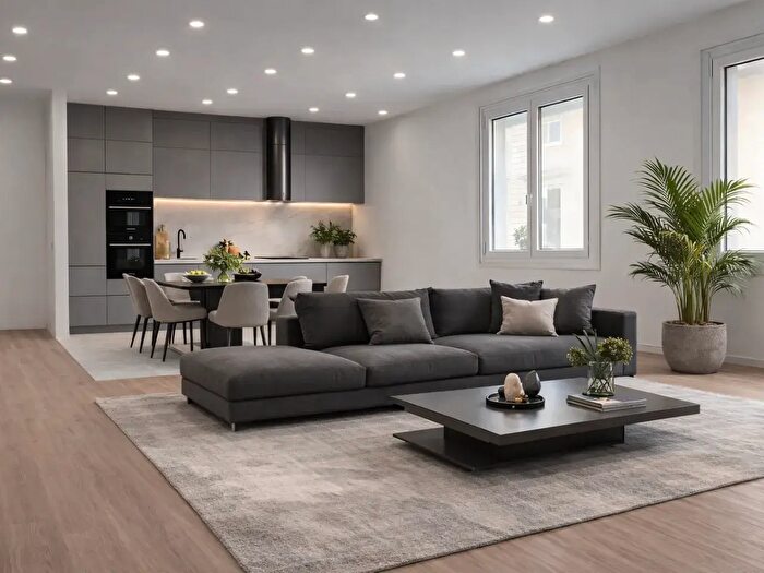 Appartamento con 5 locali in vendita in Ia Paolo Emilio Demi, Livorno