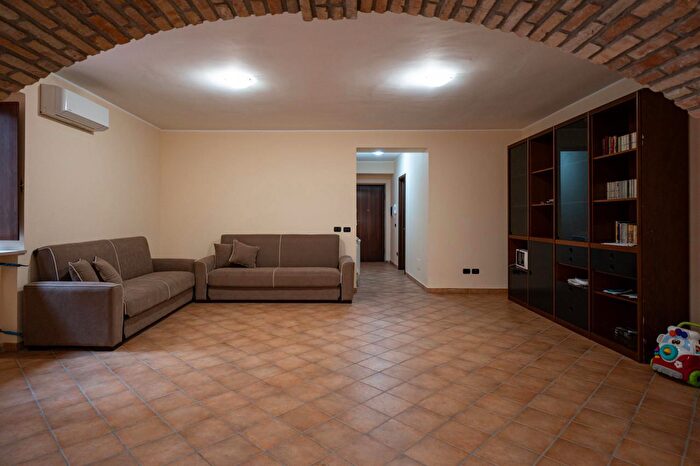 Appartamento trilocale in vendita in Vico Generale Stefano Zirilli Snc, Milazzo