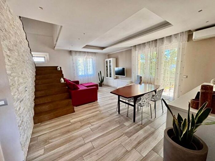 Appartamento con 5 locali in vendita in Viale Carpi, Riccione