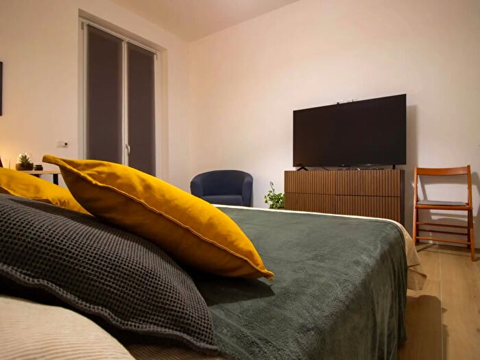 Appartamento monolocale in affitto in Via Alfredo Baccarini, Roma