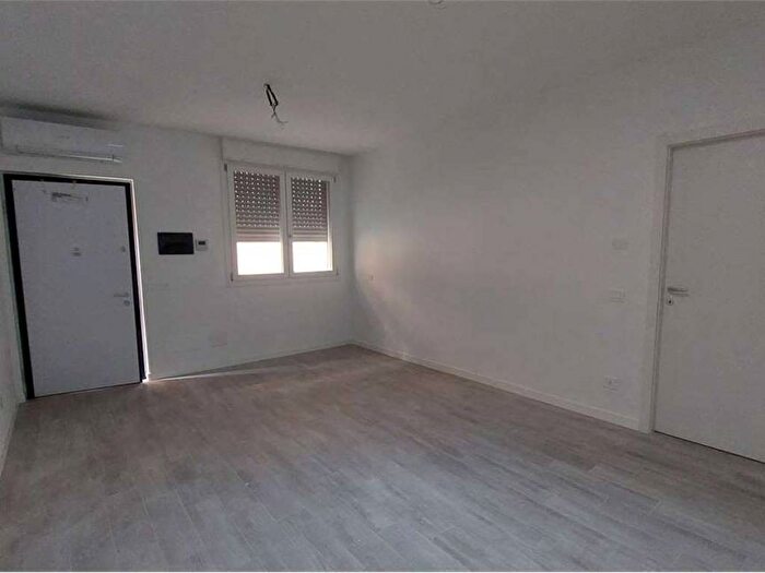 Appartamento bilocale in affitto in Via Santa Caterina, Centro, Cernusco sul Naviglio