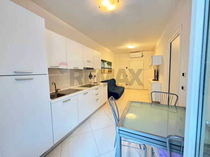 Appartamento trilocale in vendita in Via Rillo, Comacchio