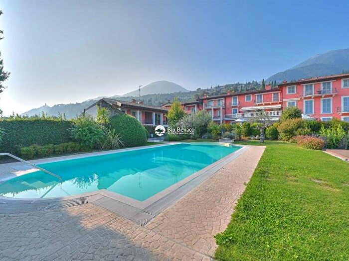 Appartamento bilocale in affitto in Via Benamati, Toscolano Maderno, ToscolanoMaderno