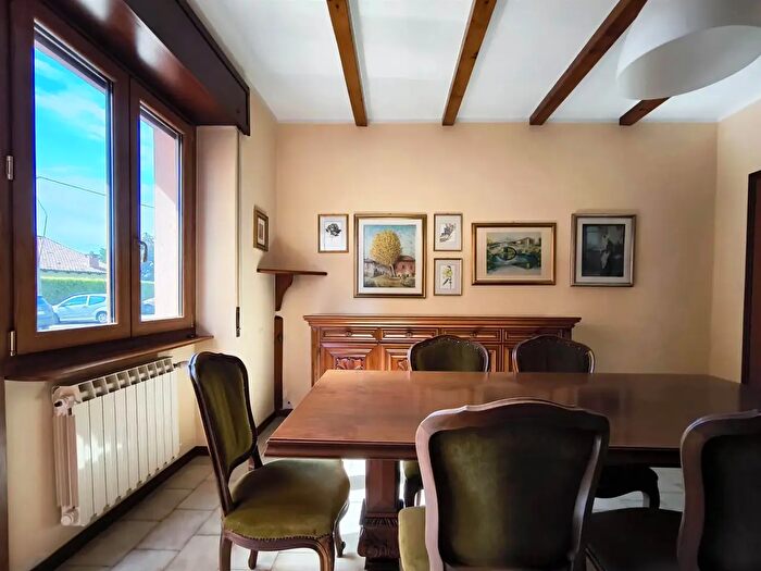 Casa trilocale in vendita in Via Privata Parini, Cermenate