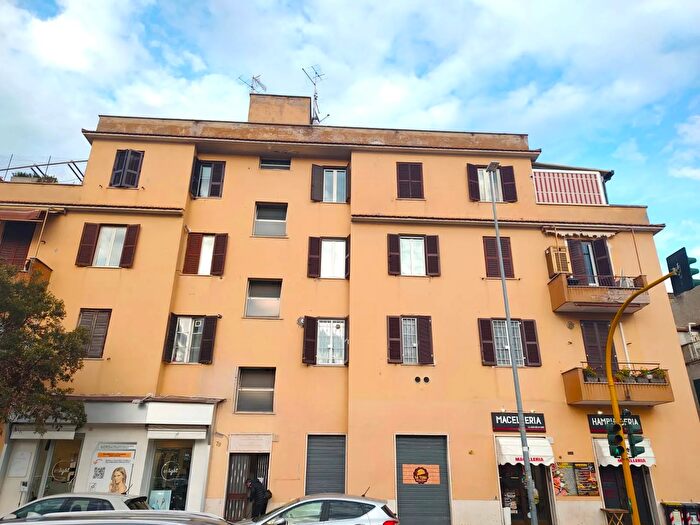 Appartamento bilocale in vendita in Via di Tor Sapienza, Roma