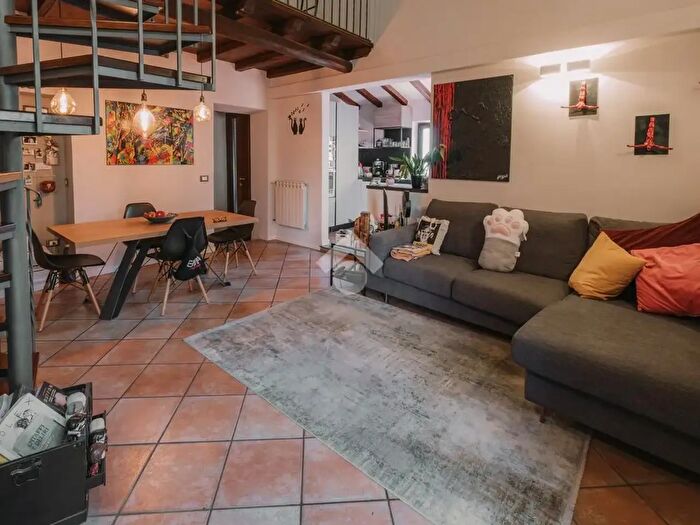 Appartamento trilocale in vendita in Via Corso Vittorio Emanuele, Tarquinia