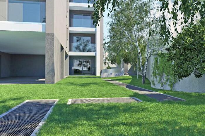 Appartamento trilocale in vendita in Via Don Giuseppe Pozzi, Lecco