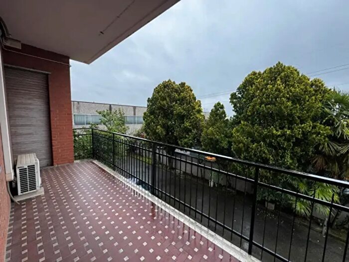 Appartamento quadrilocale in affitto in Strada del Francese, Torino