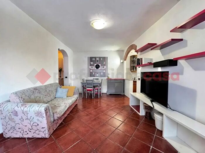 Appartamento quadrilocale in vendita in Via Regina Margherita, Pisano