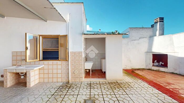 Casa quadrilocale in vendita in Via Stazione, Brindisi