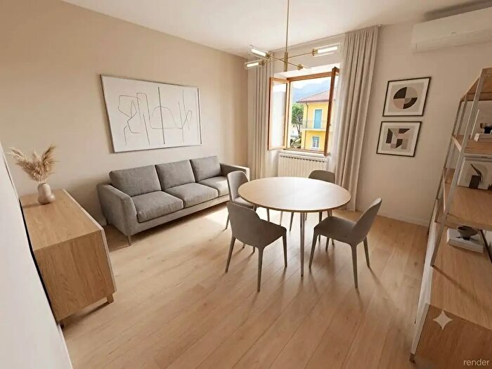 Appartamento con 7 locali in vendita in Viale Campo Sportivo, Fabriano