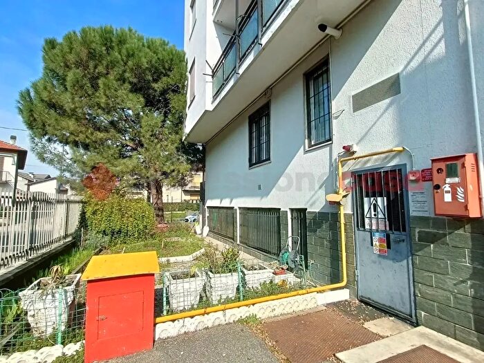 Appartamento bilocale in vendita in Viale della Vittoria, Vaprio DAdda