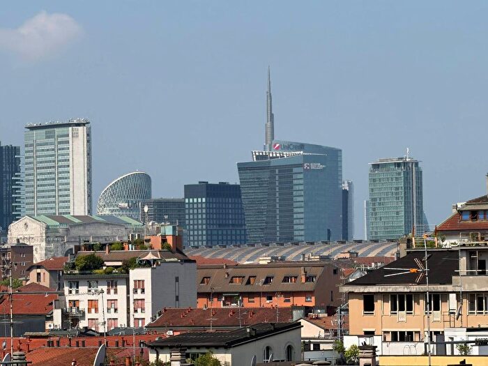Appartamento bilocale in affitto in Via Francesco Predabissi, Parco Trotter, Milano