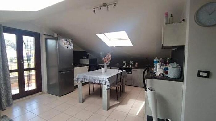 Appartamento bilocale in vendita in Via Michelangelo Buonarroti SNC, Aci Catena