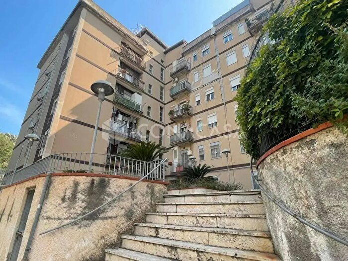 Appartamento con 6 locali in vendita in Via Mario Passamonte SNC, Messina