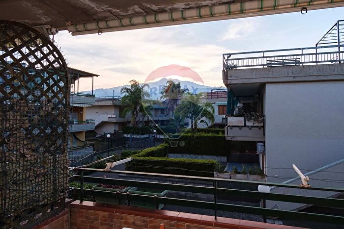 Appartamento bilocale in vendita in Via Spiaggia d, Mascali