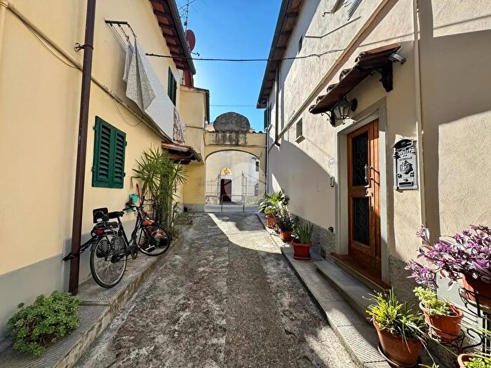 Appartamento bilocale in vendita in Via Pisana, Firenze