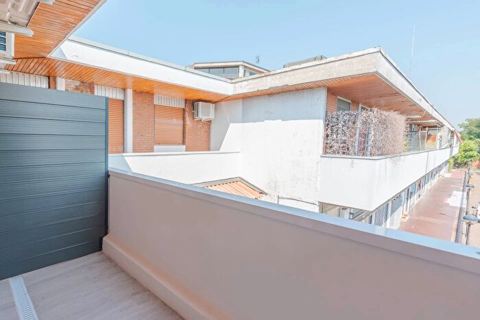 Appartamento bilocale in vendita in Via del Mare, Milano