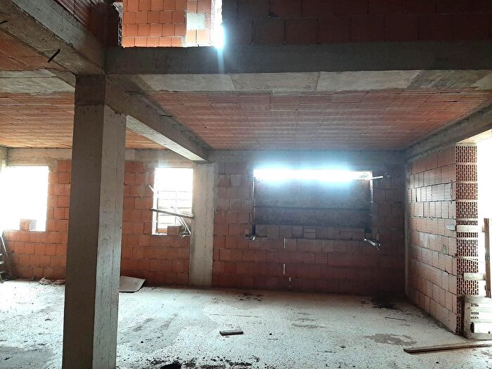 Casa con 8 locali in vendita in Via Fieramosca, Ragusa