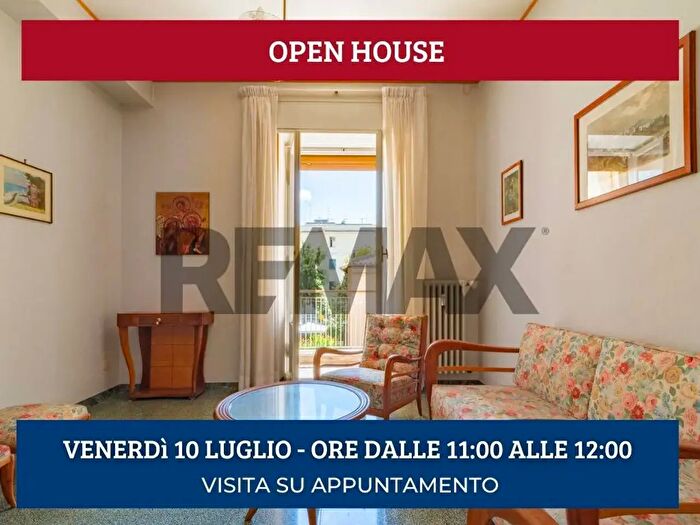 Appartamento con 5 locali in vendita in Via Asiago, Viterbo