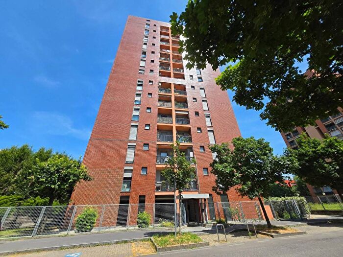 Appartamento bilocale in affitto in Via Adele Zoagli, Vialba, Milano