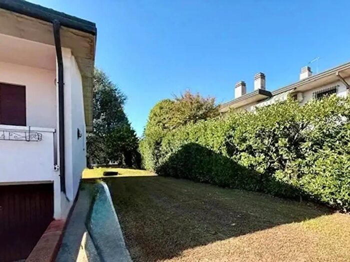 Casa con 6 locali in vendita in Susegana