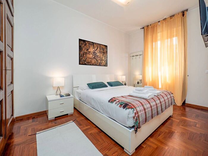 Appartamento trilocale in affitto in Via Tertulliano, Porta Vittoria Lodi, Milano