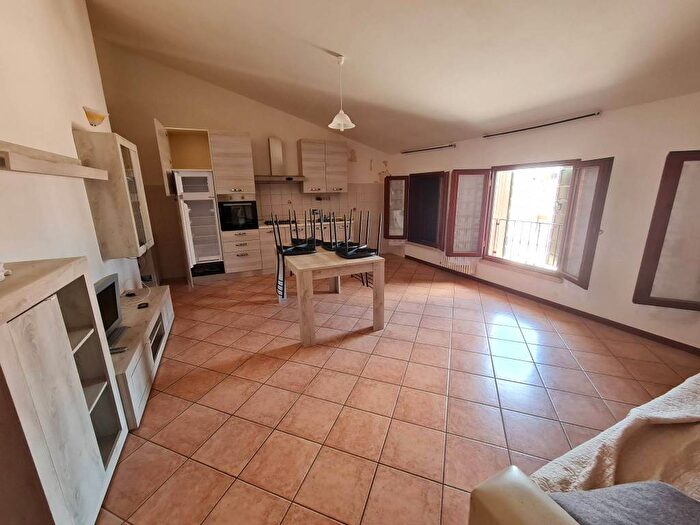 Casa trilocale in affitto in Centro, Viadana