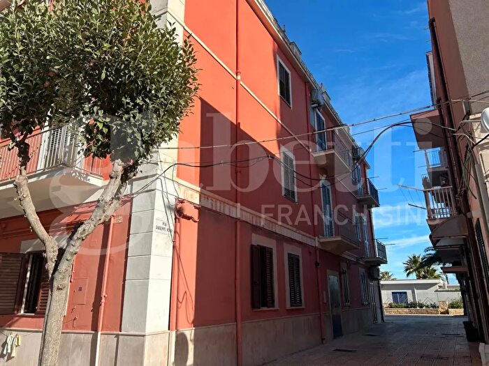 Appartamento trilocale in vendita in Via Garibaldi, Margherita Di Savoia