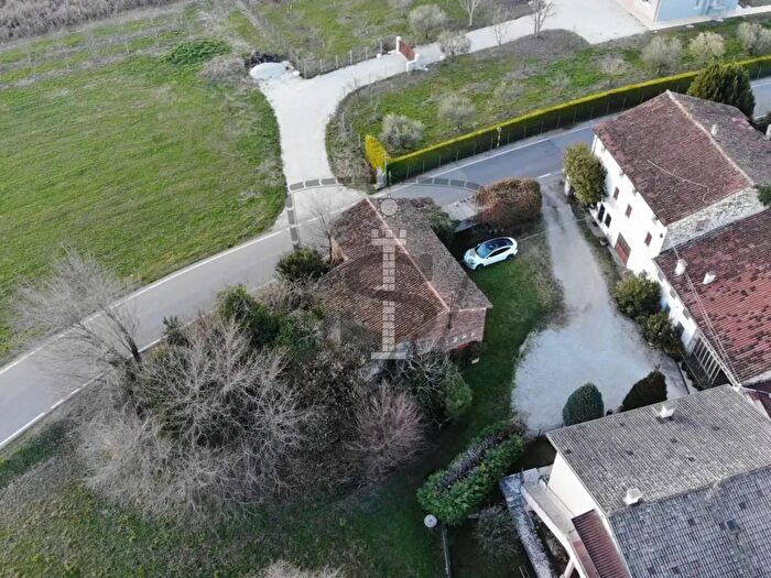 Casa con 7 locali in vendita in Via Anconetta, Colceresa