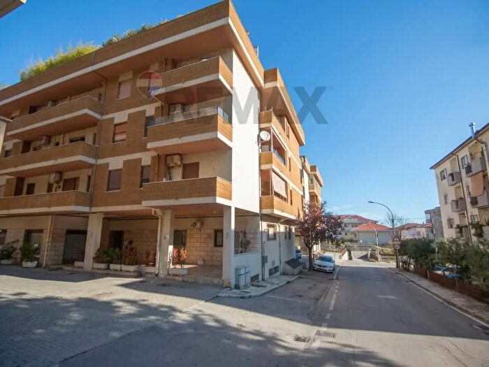 Appartamento quadrilocale in vendita in Via Adriatica Sud, Francavilla Al Mare