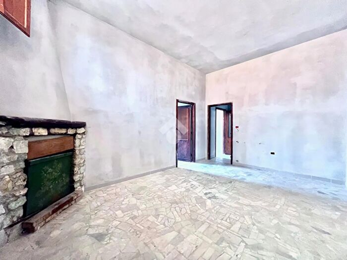 Appartamento trilocale in vendita in Via Milano, Iglesias