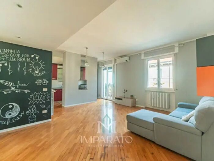 Appartamento bilocale in affitto in Via Volterra, Milano